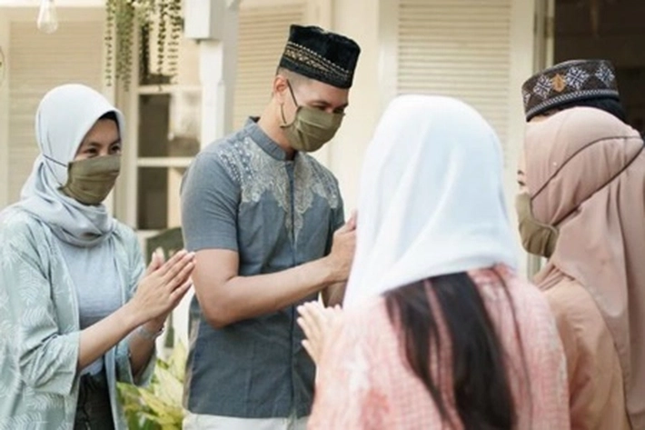 Kasus Covid-19 Selama Lebaran Turun, 'Tapi Tetap Jaga Prokes'