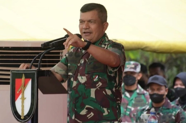 Pangdam I/BB Mayjen TNI Ahmad Daniel Chardin Kunker ke Riau Ramah Tamah Bersama Forkopimda