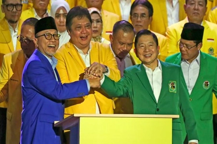 Golkar, PAN dan PPP Teken Kerja Sama, 'untuk Koalisi Indonesia Bersatu'
