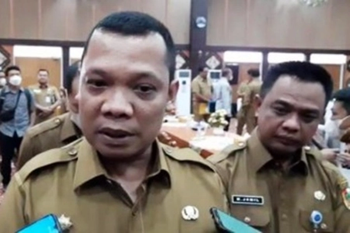 Pj Walikota Pekanbaru Minta Camat Hingga RT Bergerak, 'Ikut Lihat-Awasi Drainase yang Hancur'