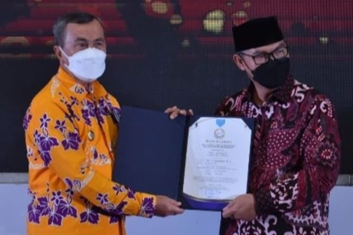 Gubri Syamsuar Raih Penghargaan Manggala Karya Kencana 2022 dari BKKBN RI