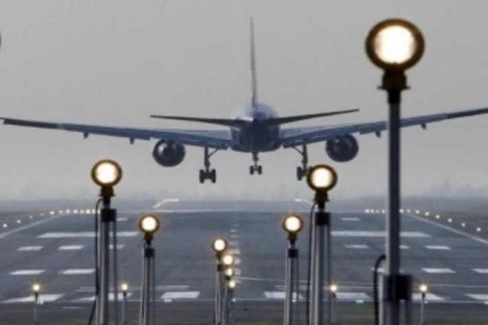 Pemerintah Tunda Kenaikan Airport Tax, 'karena Penumpang Masih Terbebani Harga Tiket'