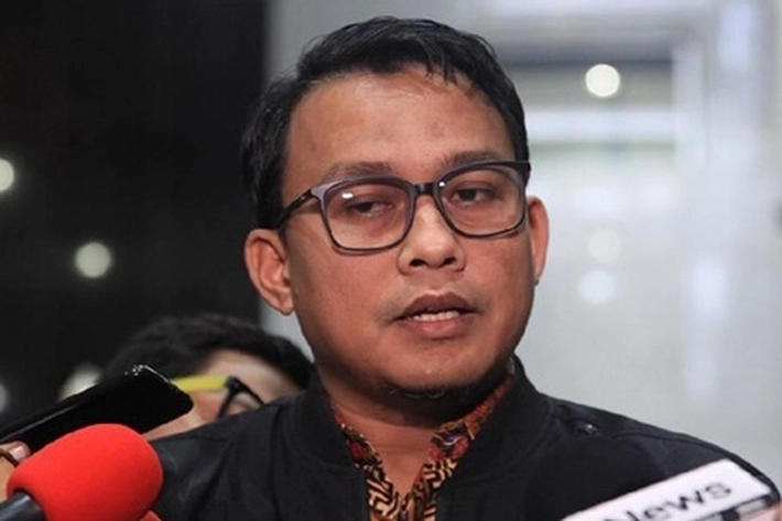 Dewan Pengawas Didesak Usut Kaburnya Tiga Tersangka Korupsi, 'Evaluasi Besar-besaran Ditubuh KPK Perlu Dilakukan'
