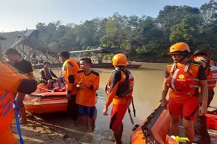 Bocah Perempuan 7 Tahun Tenggelam di Sungai Batang Kuantan
