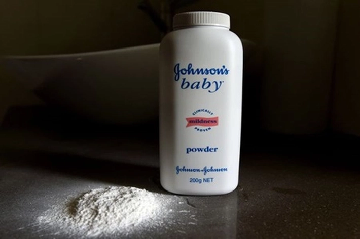 Bedak Bayi 'Johnson & Johnson' Stop Produksi, 'Setelah Dituduhkan Penyebab Kanker'