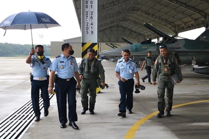 Sukses Formasi 77 HUT RI, Danlanud Rsn Berikan Apresiasi pada Penerbang F-16