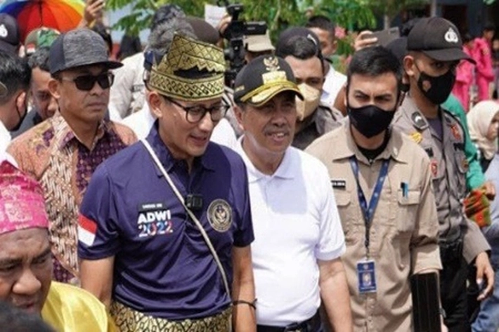 Gubernur Syamsuar Ajak Sandiaga Uno Keluar Masuk Desa Wisata, 'yang Telah Meraih Juara Tingkat Nasional'