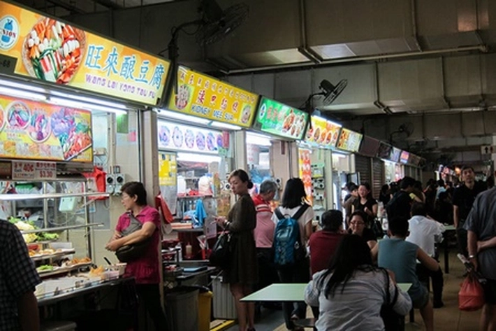 Penikmat Nasi Ayam di Singapura Mulai 'Ikat Pinggang', 'karena Rantai Pasokan Terganggu'