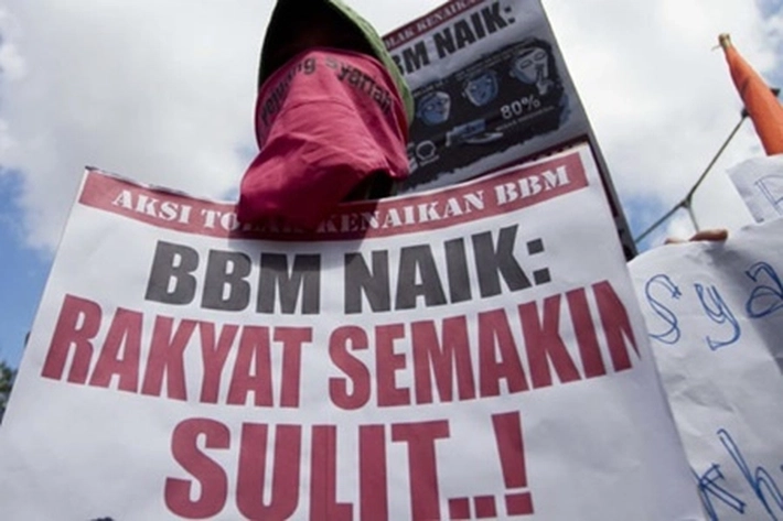 Harga Bahan Bakar Minyak Naik, 'Buat Harapan Rakyat Terkikis Habis'