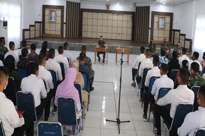 Kadispers Lanud Rsn Ajak Orang Tua Tandatangan Fakta Integritas
