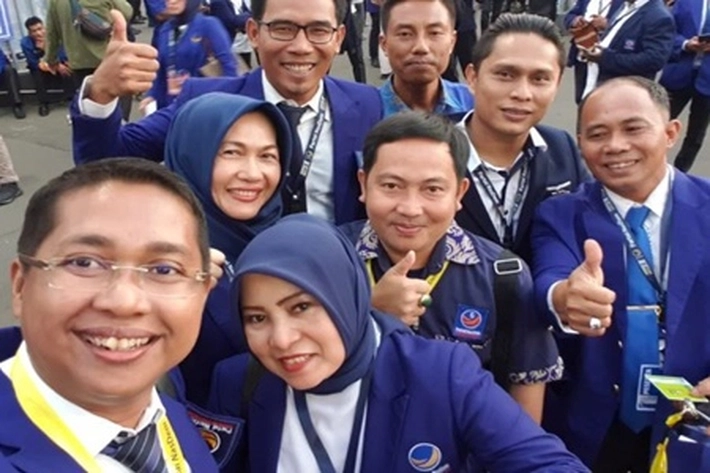 Politisi Nasdem Riau Joni Charles Prihatin Lihat Kondisi Masyarakat Terkini