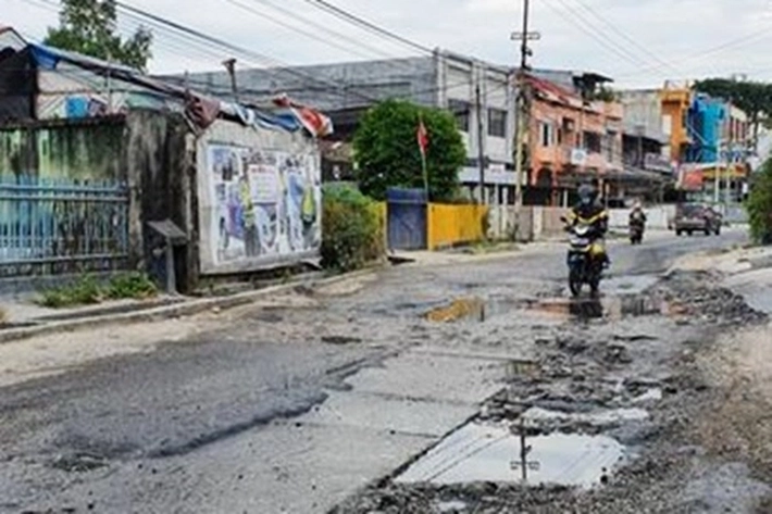Proyek Instalasi Perpipaan Air Limbah Rusak Badan Jalan, Dinas PUPR: Bisa Pulih Awal Tahun 2023