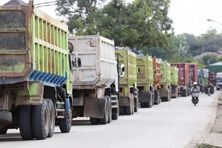 Truk ODOL Pengangkut Batu Bara, CPO dan Sawit Mendominasi, 'Tetapi juga Biangkerok Jalan Rusak'