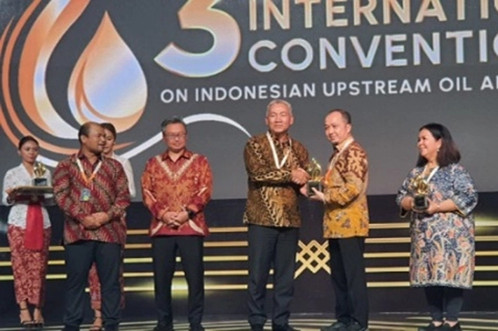 PT BSP Terima Penghargaan 3rd International Convention on Indonesian Upstream Oil and Gas di Bali