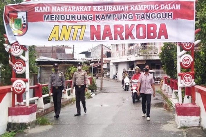 Polisi Ubah Dua Kampung yang Menyandang 'Image Buruk' Jadi Bersih dari Narkoba