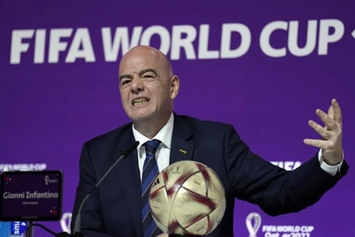 Gianni Infantino Umumkan Rencana Gelar Piala Dunia Klub Diikuti 32 Tim di 2025