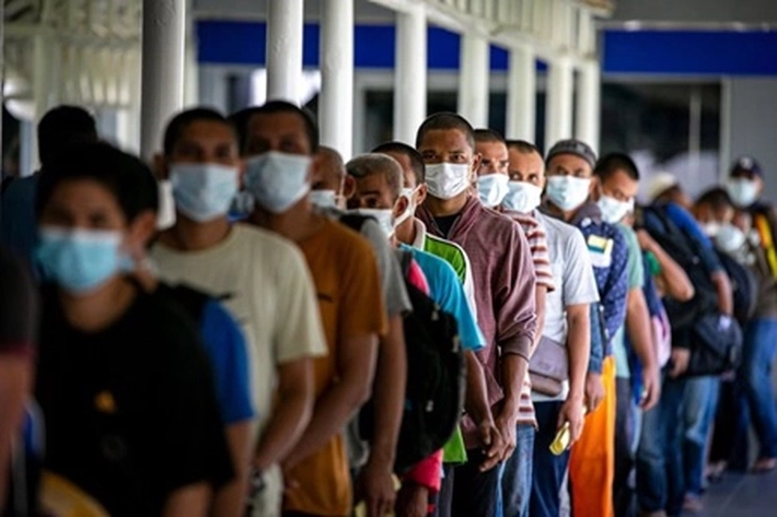 Pekerja Migran Berdaya Saing Global di Jalur Legal ke Malaysia, 'Tetapi Masih ada Dibaringi Kode Mafia dan Tiket Hantu'