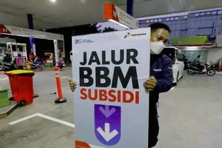 Pemerintah Berupaya Mengendalikan Distribusi BBM Bersubsidi