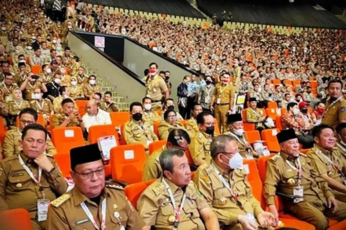 Gubernur Syamsuar Hadiri Rakornas Kepala Daerah dan Forkopimda se-Indonesia yang di Buka Presiden Jokowi