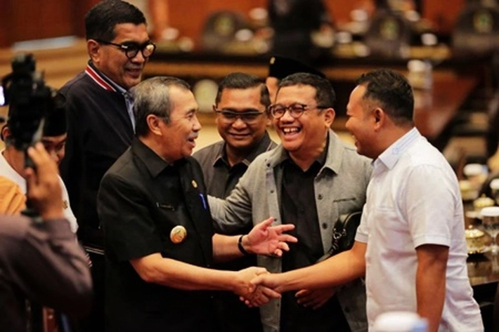 Pansus Perlindungan dan Pengelolaan Lingkungan Hidup Disahkan, 'yang juga Dimuat dalam RPJMD dan RPJPD'