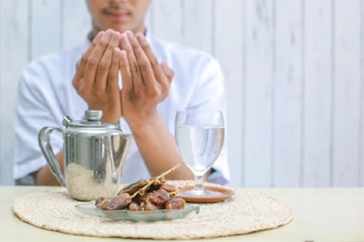 Setiap Tahun Umat Islam Diseluruh Pelosok Dunia Berpuasa Mulai Subuh Hingga Magrib, Apa yang Terjadi pada Tubuh Kita?