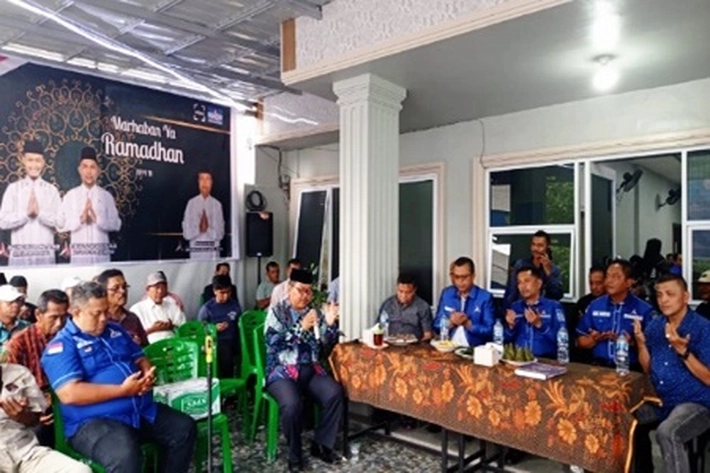 Bacaleg Demokrat Pekanbaru Andrison Silaturahmi Sekaligus Konsolidasi Bersama Tim Relawan di Ramadhan