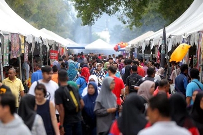 Dewan Minta Diskes dan BPOM Awasi Takjil Aman Dikonsumsi di Pasar Ramadan, 'yang Tersebar di Wilayah Kecamatan'