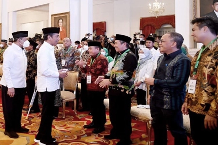Jokowi Undang 6 Gubernur Termasuk Syamsuar ke Istana, 'karena Peduli Zakat'