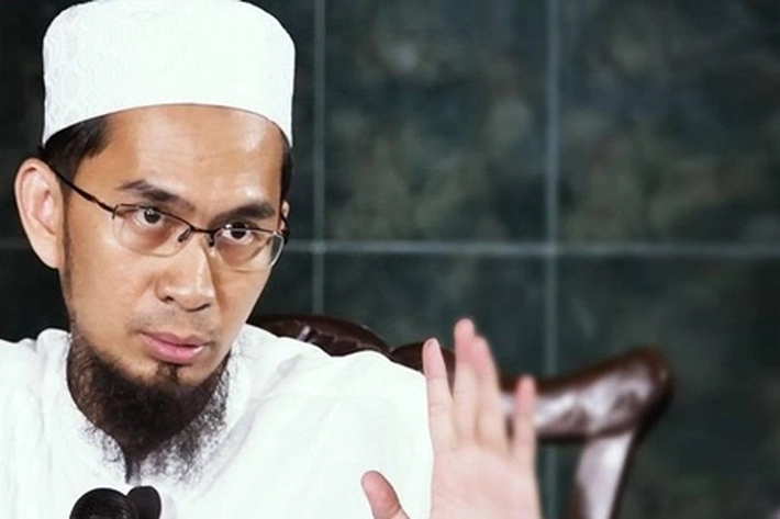 Ustaz Adi Hidayat Ungkap Muslim Berpacaran Saat Ramadan Pahala Puasanya Tidak akan Terhitung