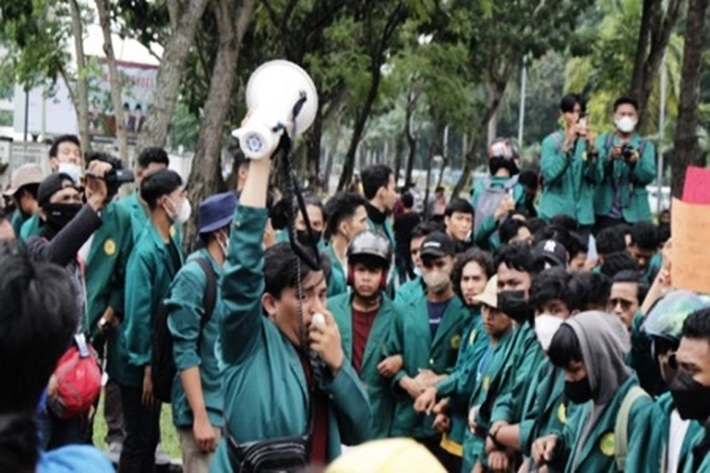 BEM Umri Desak Kejati Riau Usut Dugaan Gratifikasi PT PIR, 'yang Hobi Bikin Kontroversi'