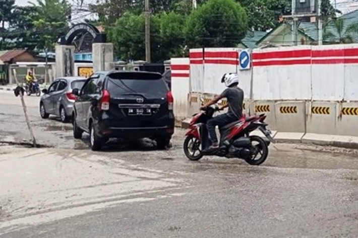Pemko Kembali Panggil Kontraktor Soal Komitmen Perbaiki Jalan Rusak Akibat IPAL