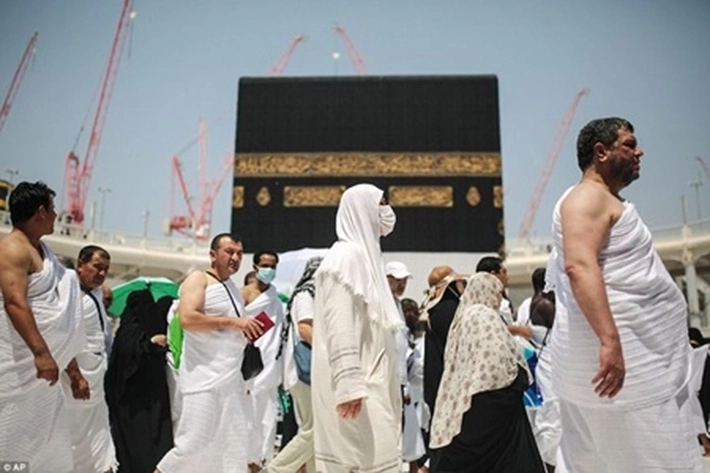 Ibadah Haji Menuju Rahmat dan Berkah Allah SWT