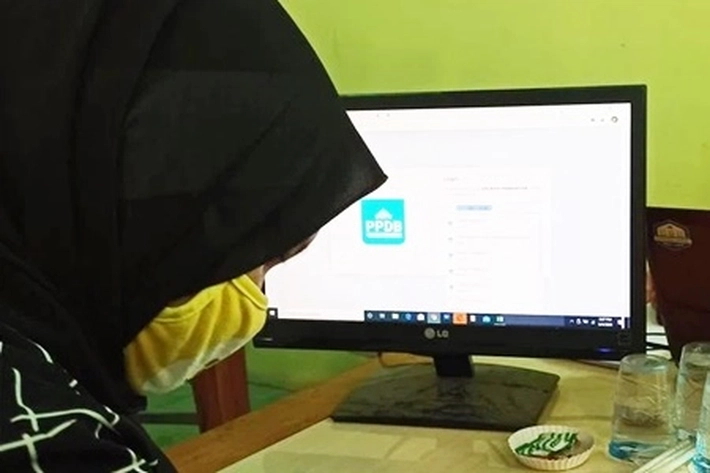 Jika PPDB Online Bermasalah atau Server Error Masih Bisa Daftar di Sekolah, kata Kadisdik Abdul Jamal