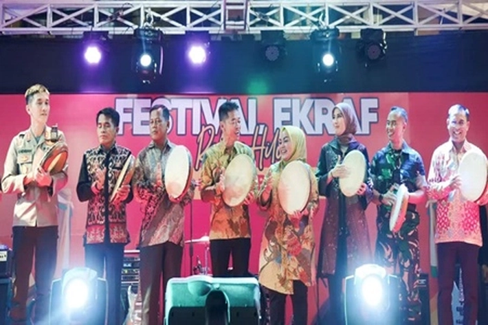 Festival Bakar Tongkang di Rohil Meriah, 'yang Juga Promosikan Ekraf UMKM'