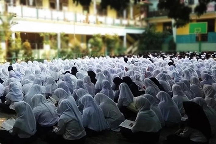 Disdik Geser Kuota untuk Menambah Jalur Zonasi di SMPN, 'untuk Mengurangi Ledakan Siswa Saat Mendaftar di PPDB Online'