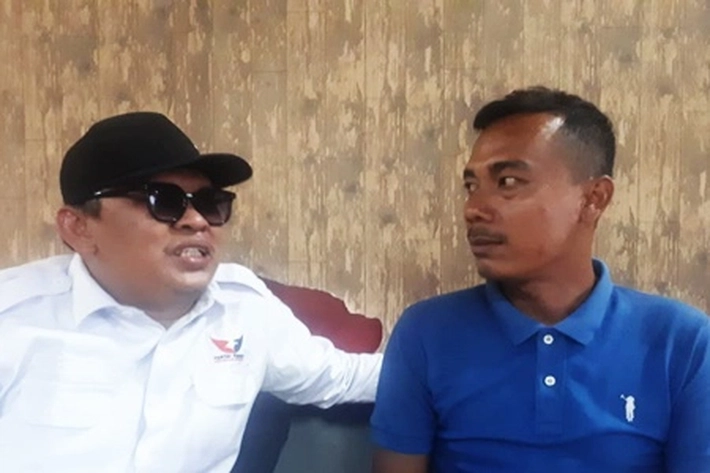 Didepan Para Pemuda Kampar Bacaleg Larshen Yunus jelaskan Visi-Misi, 'untuk Memikat Pemilih'
