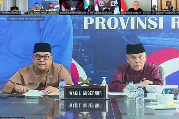 Wagubri Edy Afrizal Natar Nasution Ikuti Sosialisasi Satgas Tata Kelola Industri Kelapa Sawit Secara Virtual yang Dipimpin Luhut Binsar Panjaitan