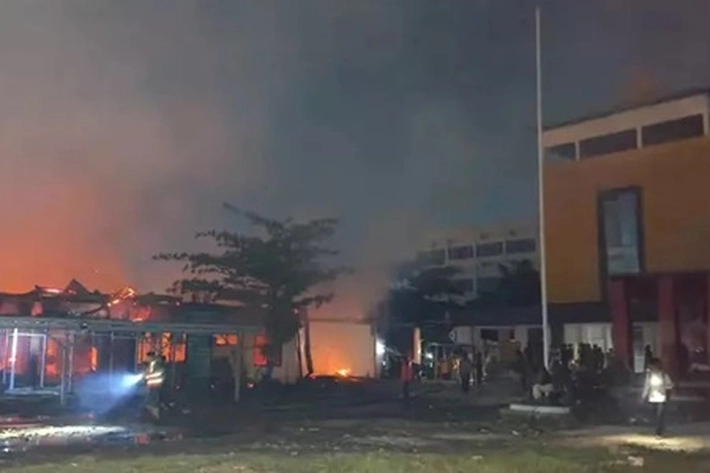 RSUD Puri Husada Tembilahan Terbakar, 6 Mobil Damkar Dikerahkan