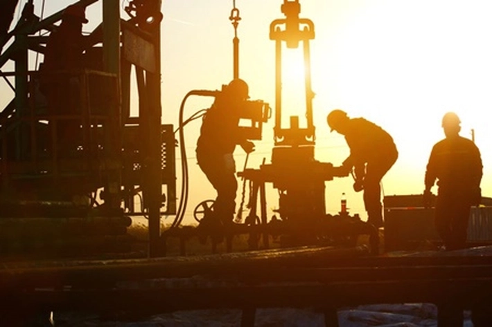Pemerintah Targetkan Lifting Migas 2024 Capai 625 Ribu Barel per Hari