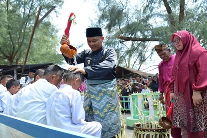 Pulau Rupat Utara Miliki Panorama Alam Pantai Pasir Putih yang Indah, 'Juga Punya Tradisi Mandi Safar'
