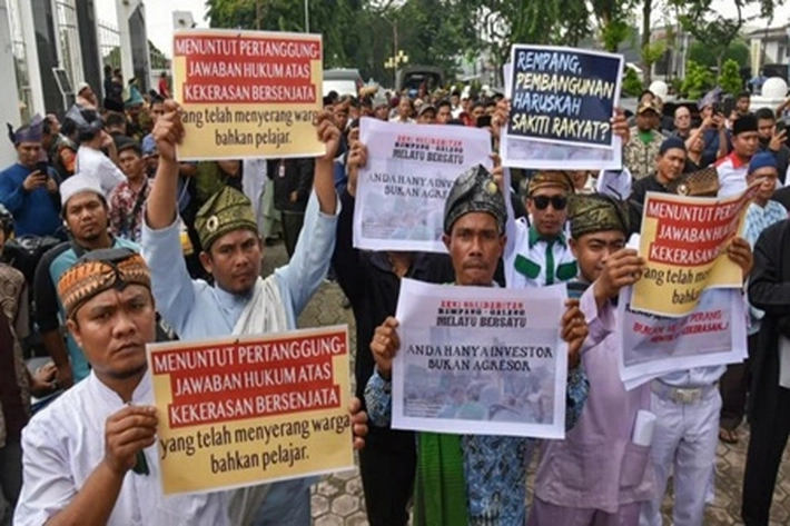Menteri Investasi Bahlil Lahadalia Janji akan 'Penuhi Hak-hak Masyarakat' di Pulau Rempang, ‘yang Dinilai Sudah Terjadi Dugaan Pelanggaran HAM’