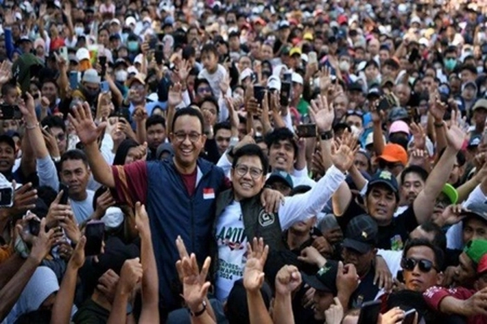 Jutaan Rakyat Tumpah Seperti 'Lautan Massa' Sambut Anies-Cak Imin, 'Buat Prabowo dan Ganjar Menanggung Beban Berat'