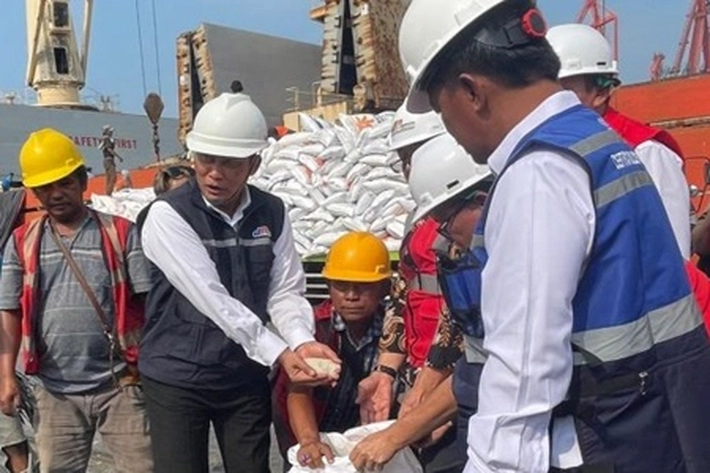 Direktur Utama Perum Bulog Budi Waseso Beri Peringatan Keras dengan Ditemukannya Beras Sintetis