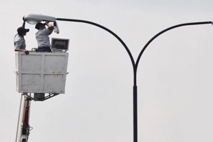 Lampu Hemat Energi untuk Penerangan PJU Sudah Banyak yang Mati