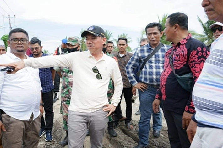 Pulau Terpencil 'Surga Tersembunyi' Menyimpan Kekayaan Alam di Rohil, Bupati Afrijal Sintong: 'Kita Terus Benahi untuk Bisa Tingkatkan PAD'