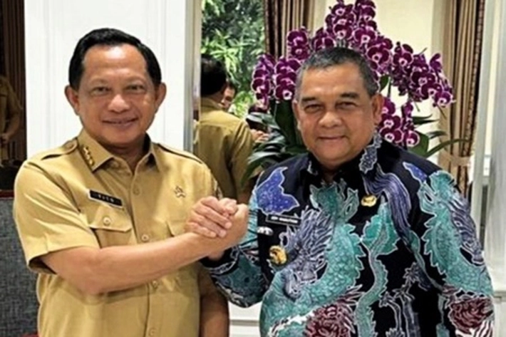 Plt Gubri Edy Natar Berbincang-bincang dengan Mendagri, 'Bahas SK Gubernur Definitif yang Sudah Lama Dinanti-nanti'