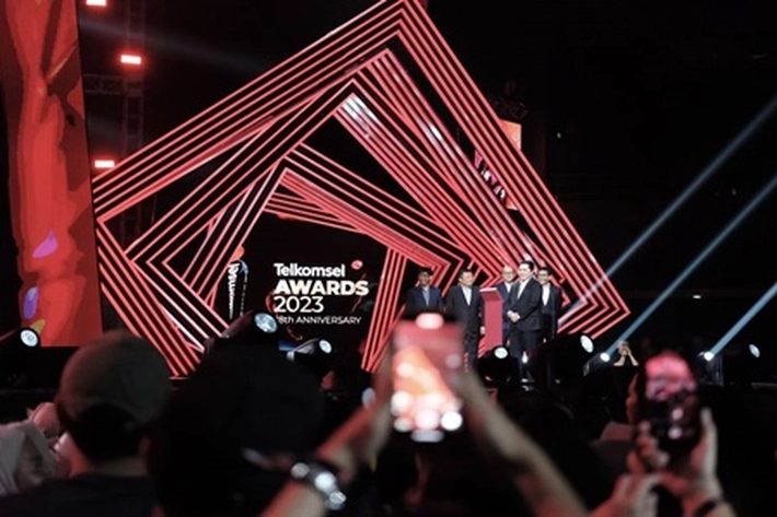 Telkomsel Melalui DigiPOSAJA! Sabet Penghargaan Terbaik IDC Future Enterprise Awards 2023 di Singapura