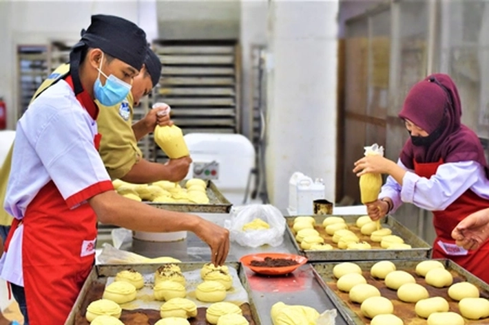 Perusahaan Dalam Negeri 'DInspira Chicken' Bantu Palestina, 'dengan Sumbang 100% Hasil Penjualan untuk Kemanusiaan'