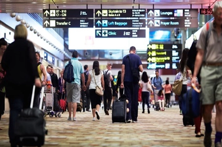 Berwisata ke Bandara Changi Singapura Terbaik se Dunia, 'yang Dirancang Arsitek Terkenal Asal Kanada'
