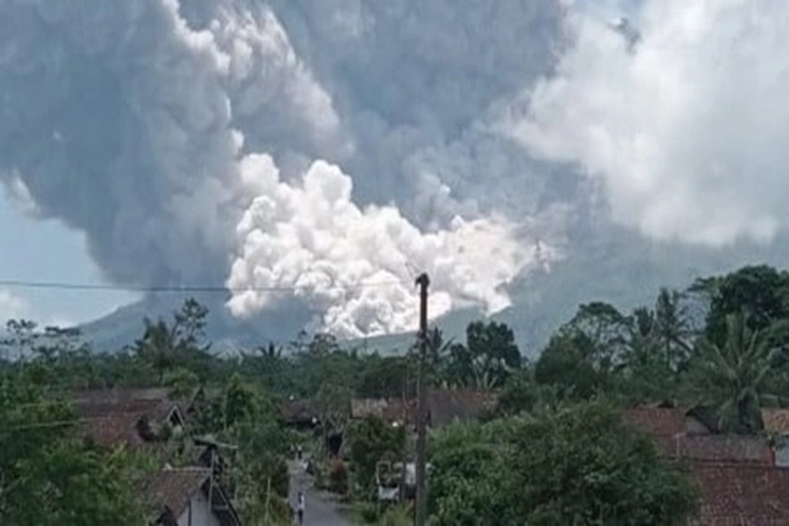 Gunung Marapi Sumbar Makan Korban, 'Pendaki Terjebak Bahkan ada Juga yang Belum Ditemukan'